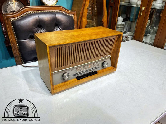 Nordmende Elektra Radio - Authentic Vintage, Original Classic, Lamp Radio - Immerse in Nostalgia with Nordmende Elektra!