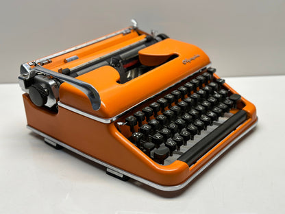 Orange Olympia SM3 Typewriter - QWERTY Keyboard, Fusion of Timeless Aesthetics and Functionality