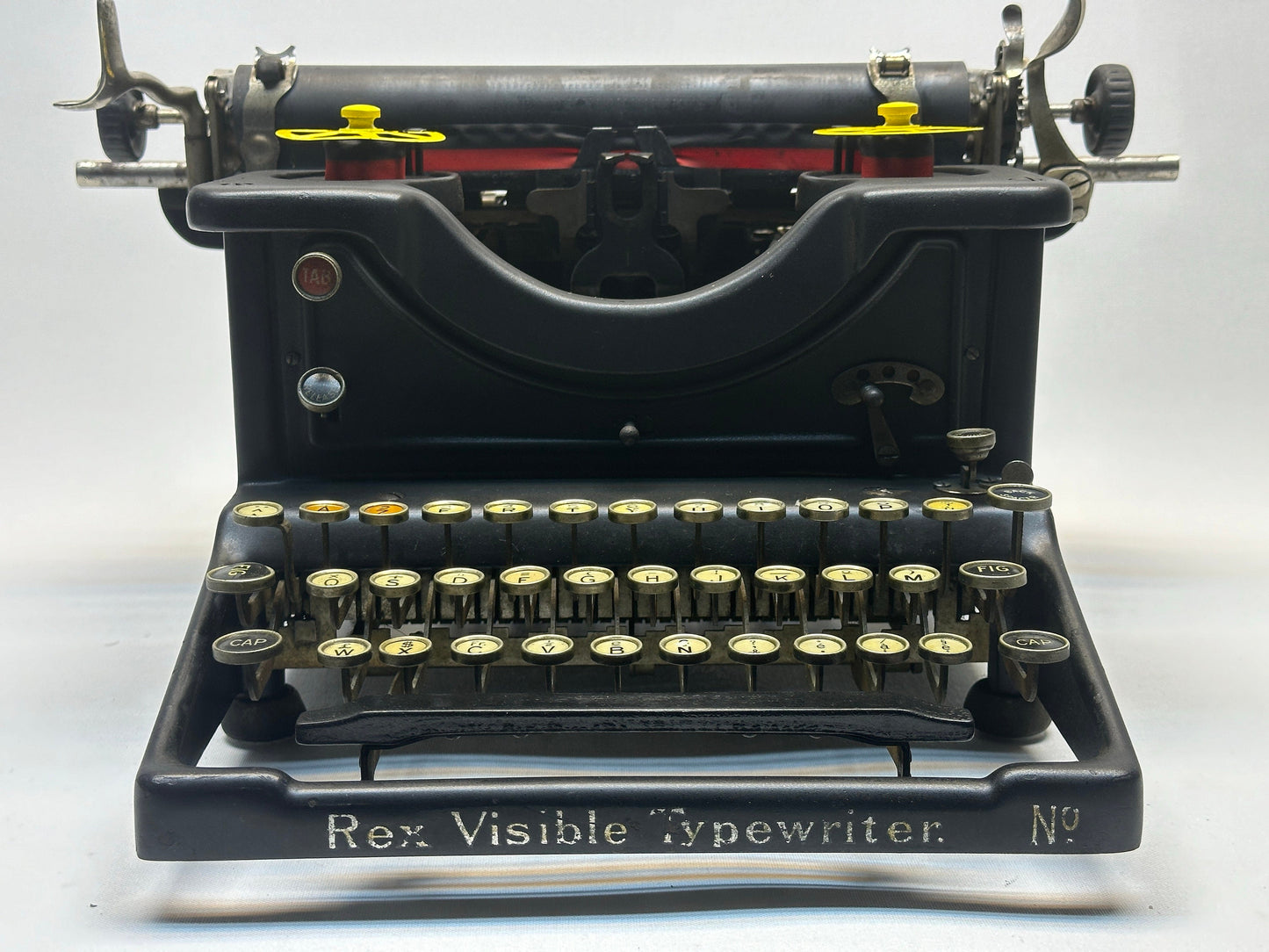 Rex Visible Typewriter - Classic Black with Striking Yellow Ribbon Covers, AZERTY Layout, Glass Keyboard