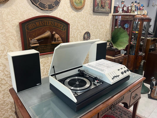 Wega 3208 Combo with Dual 1218 Automatic Turntable | Includes German Speaker Set | High Condition | Fully Functional- Turntable
