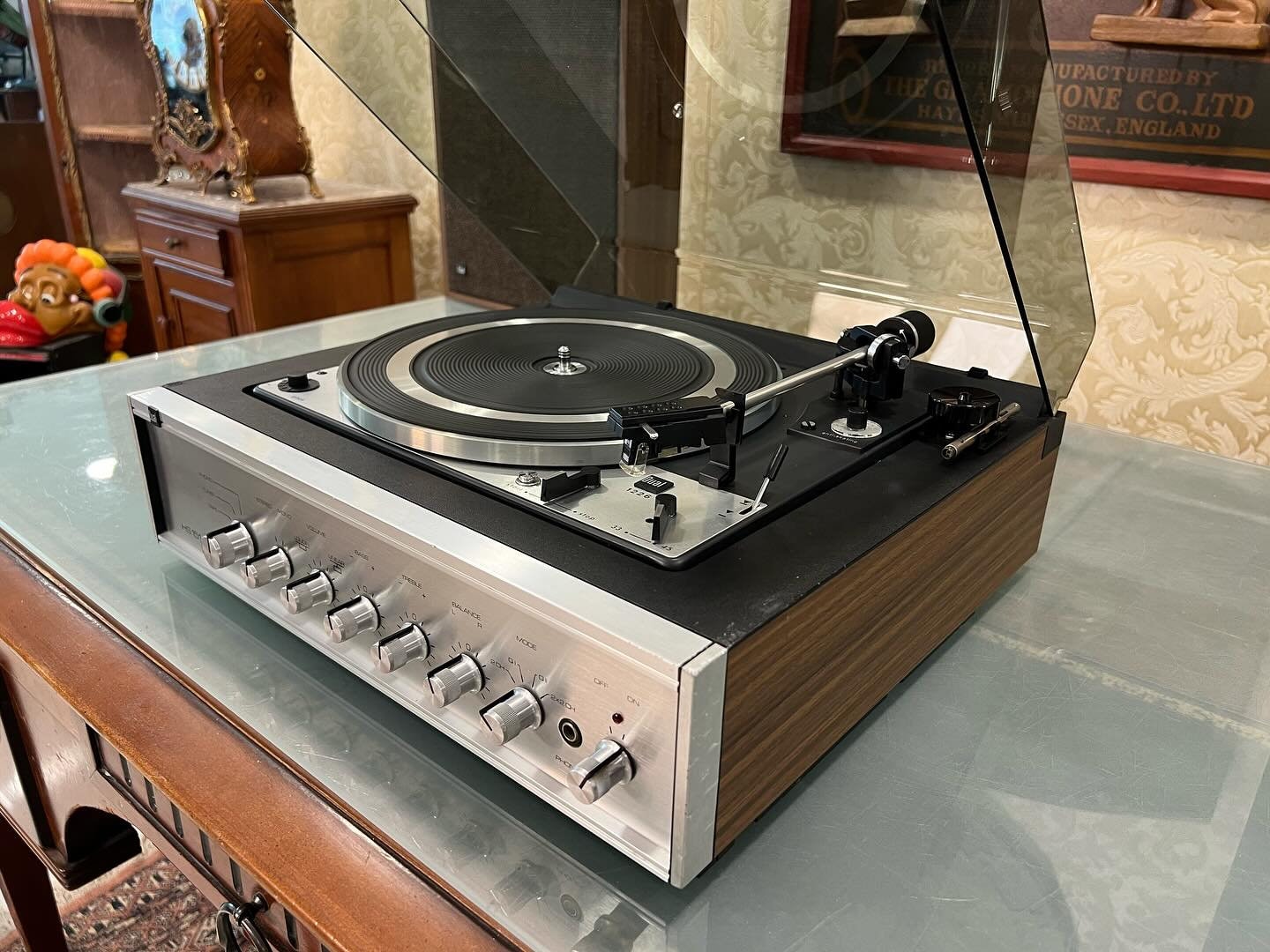 Flawless Dual HS 151 Flagship | Impeccable Condition | Includes CL 260 Speaker Set | Fully Functional- Turntable