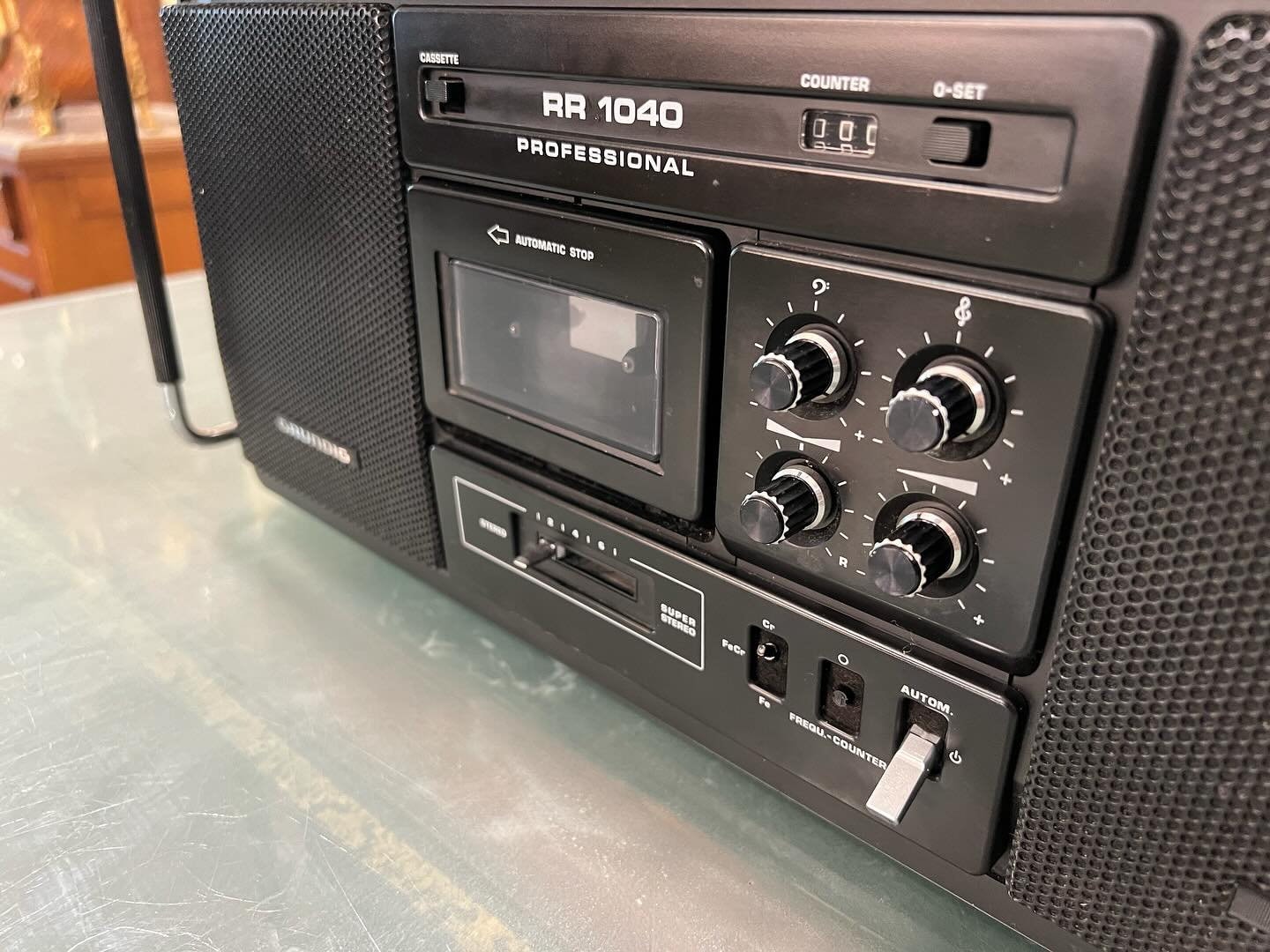 Grundig RR 1040 Professional Tape Recorder | High Condition | Special Radio | Tape Section Needs Maintenance