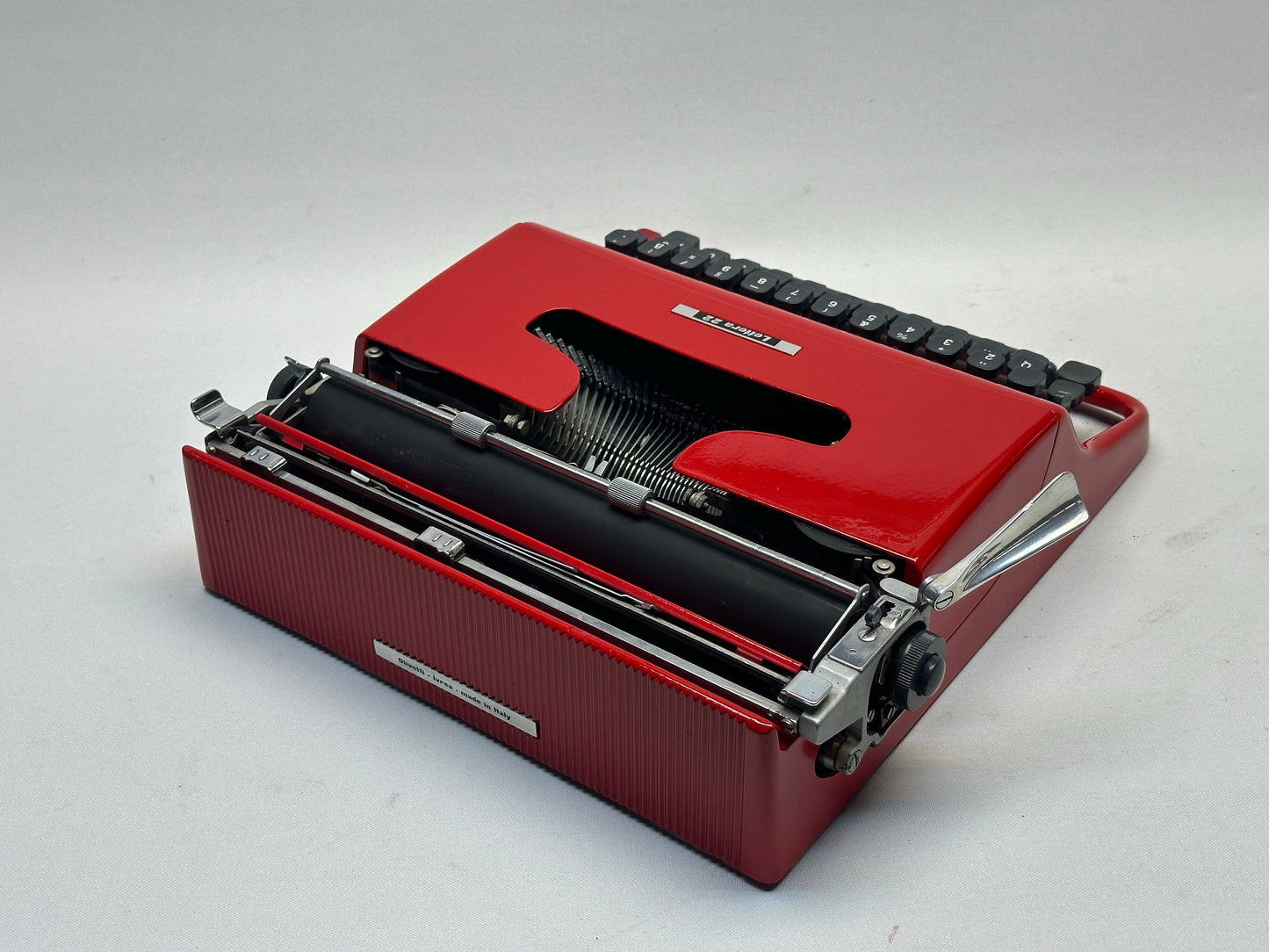 Olivetti Lettera 32 Typewriter | Vibrant Red Design | Antique Typewriter | Best Gift