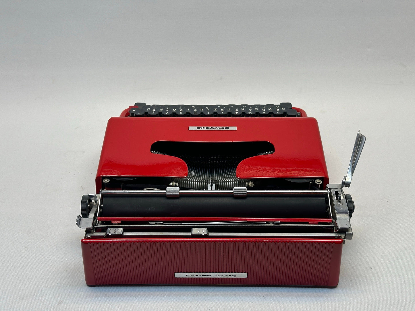 Olivetti Lettera 32 Typewriter | Vibrant Red Design | Antique Typewriter | Best Gift