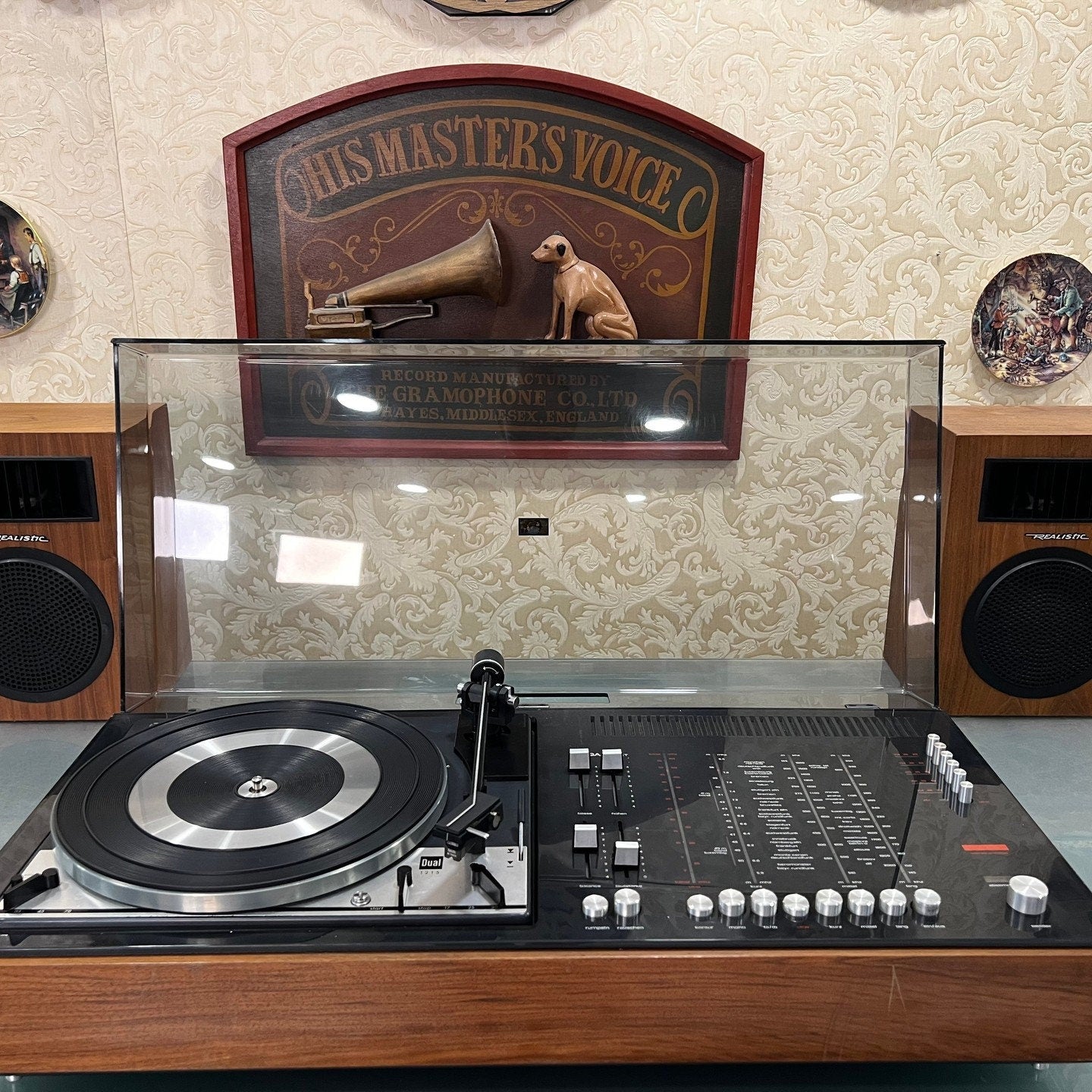 Dual HS 130 Turntable with German Saba Speakers | Vintage Audio System | Includes Turntable and Speaker Set- Turntable