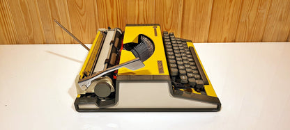 Moon Typewriter QWERTY Yellow - Typewriter World Brand - Ideal for Valentine's Day