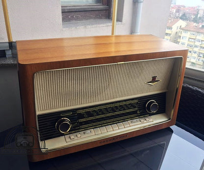 Nordmende Rigoletto Hİ-Fİ - Vintage Radio with Lamp Feature - For Sale