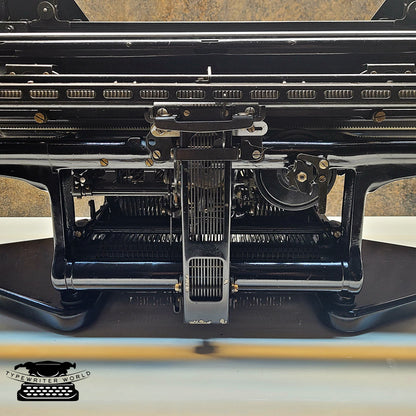 Vintage Continental Rapidus Typewriter - Rare Collectible Model Serial Number : 933386