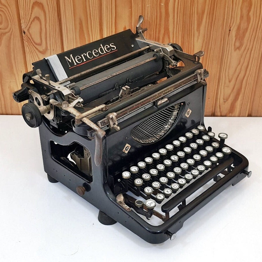 Mercedes Typewriter 1925 - Like New, Fully Operational, Premium Product, Black with Glass Key